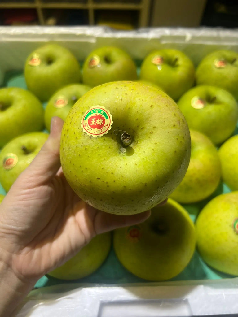 Orin Apple 3s, Japan Freshly Picked